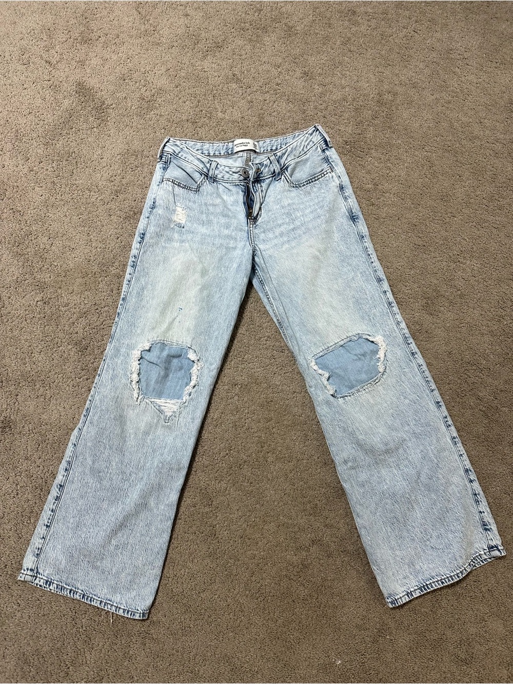 Abercrombie kids, low rise, baggy jeans